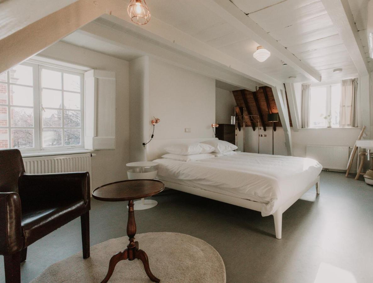 Brass Hotel Utrecht Bagian luar foto